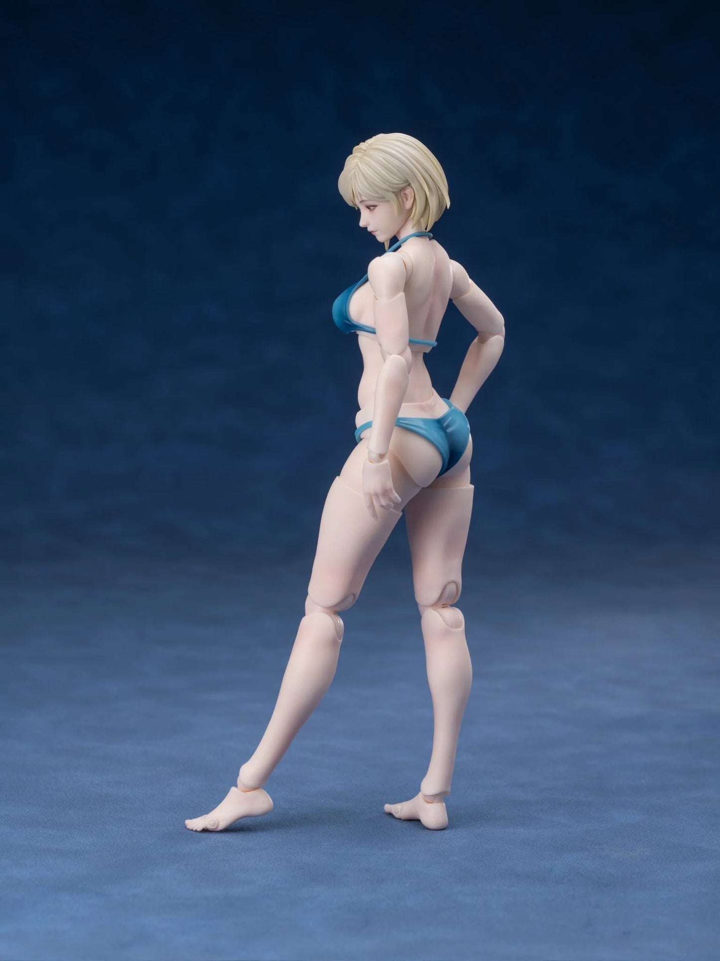 (Pre-Order) Romankey 1/12 Mia UMS004 female body action figure Unpainted and Ex Painted