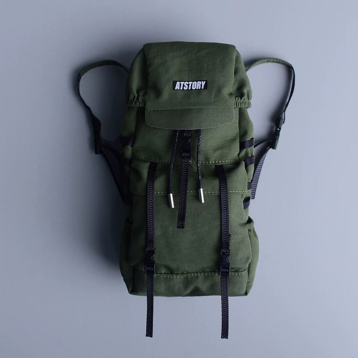 Custom 1/12 Clothing Accessories Backpack for 1/12 Scale Action Figure