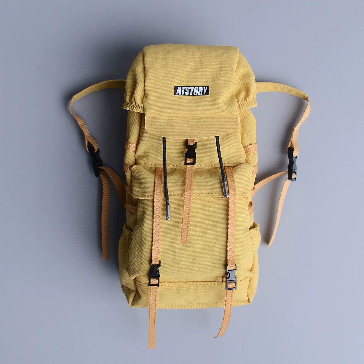 Custom 1/12 Clothing Accessories Backpack for 1/12 Scale Action Figure