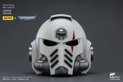 (Pre-Order) Warhammer 40k White Scars MkX Helmet