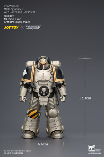(Pre-Order) Warhammer The Horus Heresy Iron Warriors MkII Legionary 3 with Bolter and Bolt Pistol