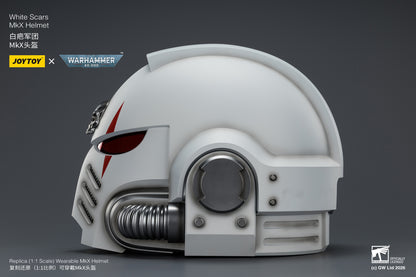(Pre-Order) Warhammer 40k White Scars MkX Helmet