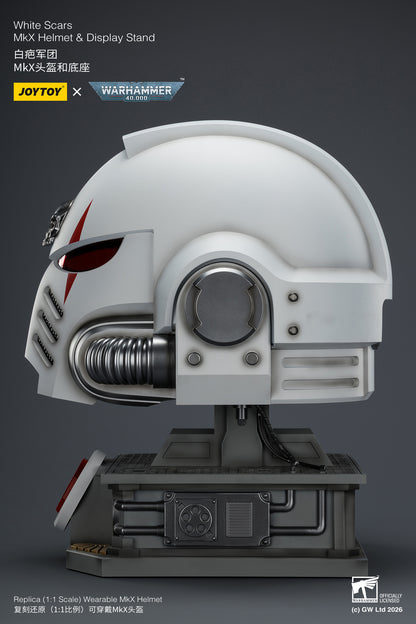 (Pre-Order) Warhammer 40k White Scars MkX Helmet& Display Stand