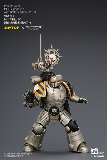 (Pre-Order) Warhammer The Horus Heresy Iron Warriors MkII Legionary 2 with Bolter and Bolt Pistol