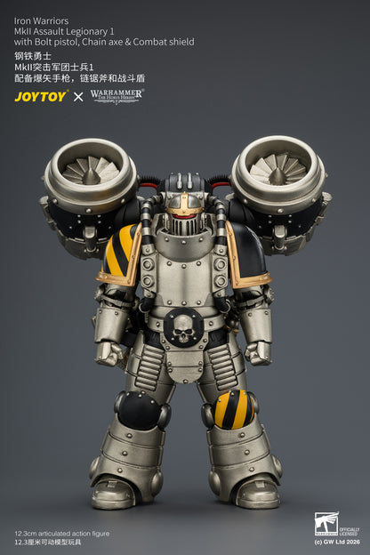 (Pre-Order) Warhammer The Horus Heresy Iron Warriors MkII Assault Legionary 1 with Bolt pistol, Chain axe & Combat shield