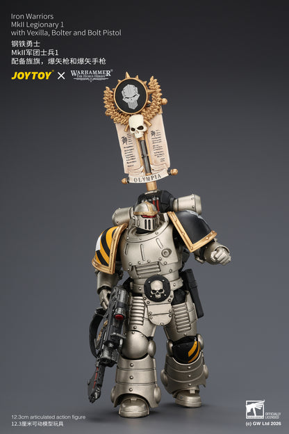 (Pre-Order) Warhammer The Horus Heresy Iron Warriors MkII Legionary 1 with Vexilla, Bolter and Bolt Pistol
