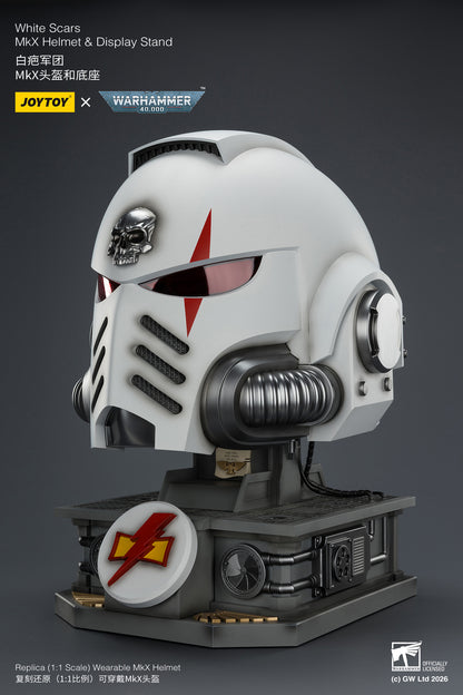 (Pre-Order) Warhammer 40k White Scars MkX Helmet& Display Stand