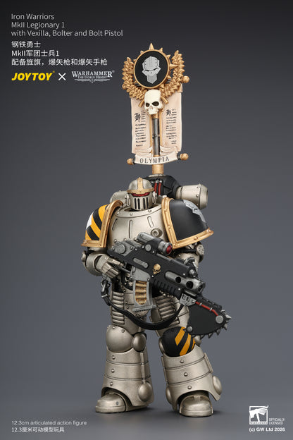 (Pre-Order) Warhammer The Horus Heresy Iron Warriors MkII Legionary 1 with Vexilla, Bolter and Bolt Pistol