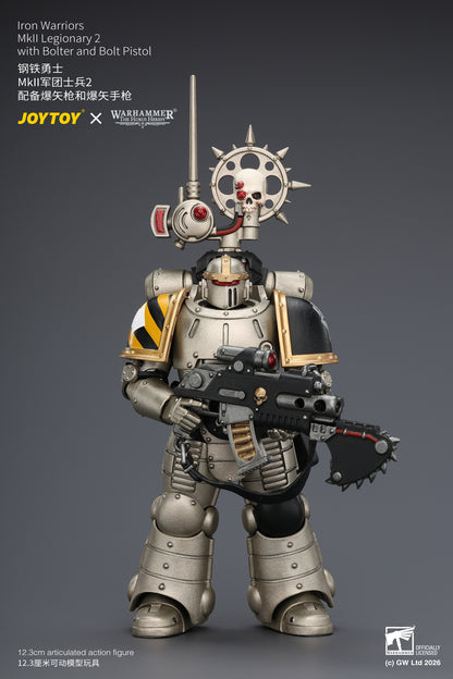 (Pre-Order) Warhammer The Horus Heresy Iron Warriors MkII Legionary 2 with Bolter and Bolt Pistol