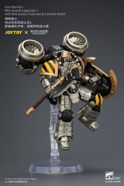 (Pre-Order) Warhammer The Horus Heresy Iron Warriors MkII Assault Legionary 1 with Bolt pistol, Chain axe & Combat shield