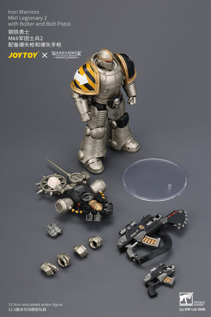 (Pre-Order) Warhammer The Horus Heresy Iron Warriors MkII Legionary 2 with Bolter and Bolt Pistol