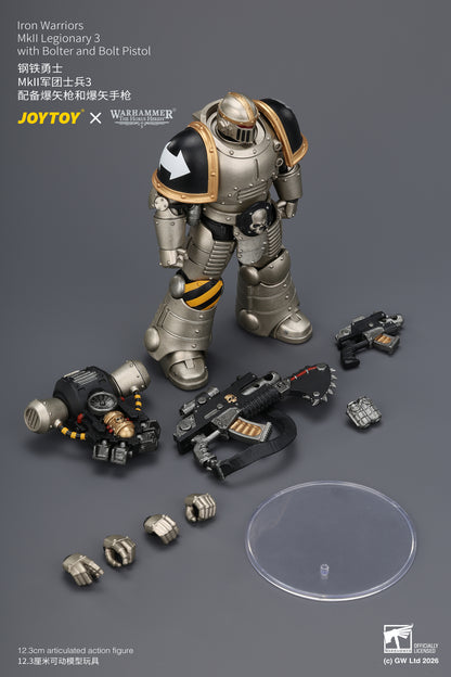 (Pre-Order) Warhammer The Horus Heresy Iron Warriors MkII Legionary 3 with Bolter and Bolt Pistol