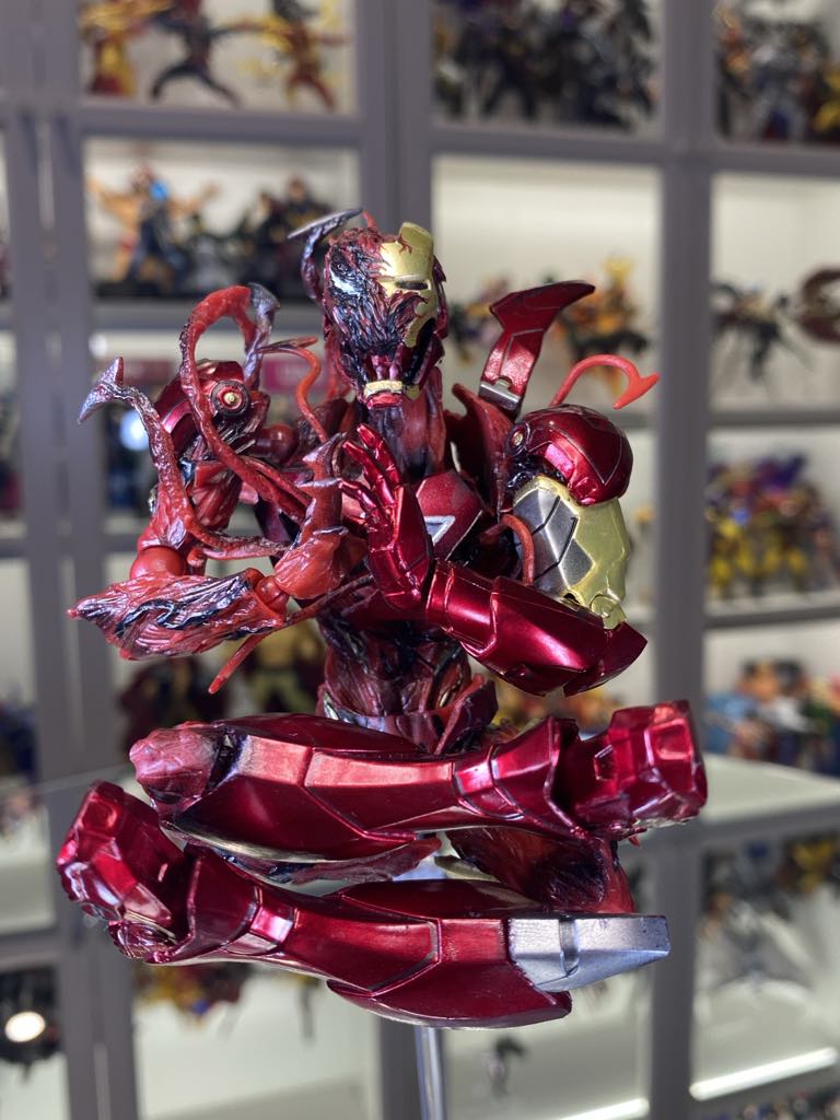 Customs Revoltech Amazing Yamaguchi Carnage + Iron man action Figure