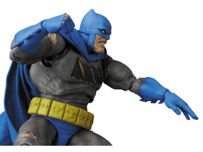 Batman: The Dark Knight Returns Triumphant MAFEX No.119 Batman Action Figure