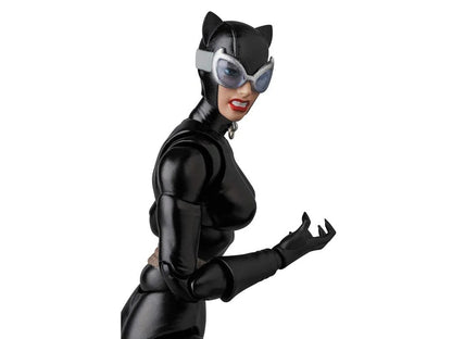 Batman: Hush MAFEX No.123 Catwoman Action Figure