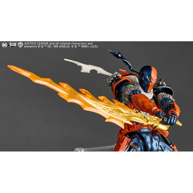 (Pre-Order) Amazing Yamaguchi Revoltech Deathstroke VER.1.5 (With Bonus)