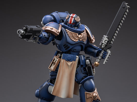 Warhammer 40K Ultramarines Primaris Lieutenant Horatius 1/18 Scale Figure (In Stock)