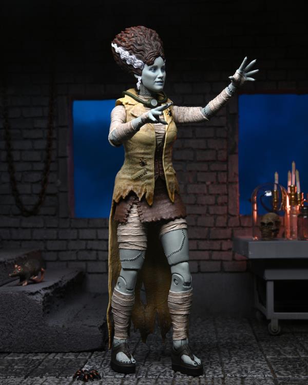 Neca Ninja Turtles Ultimate April O'Neil as The Bride Of Frankenstein (In Stock)